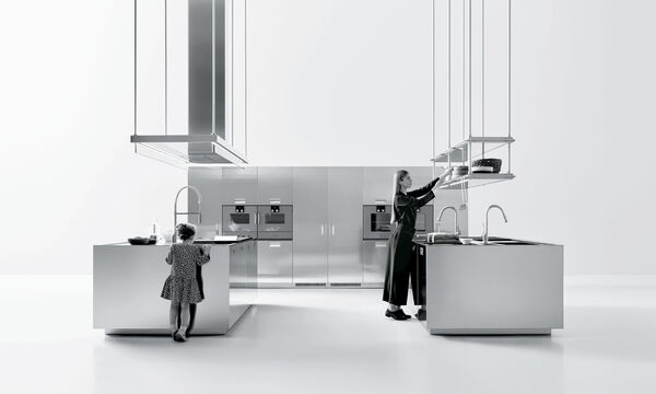 Итальянская кухня с двойным рабочим островом